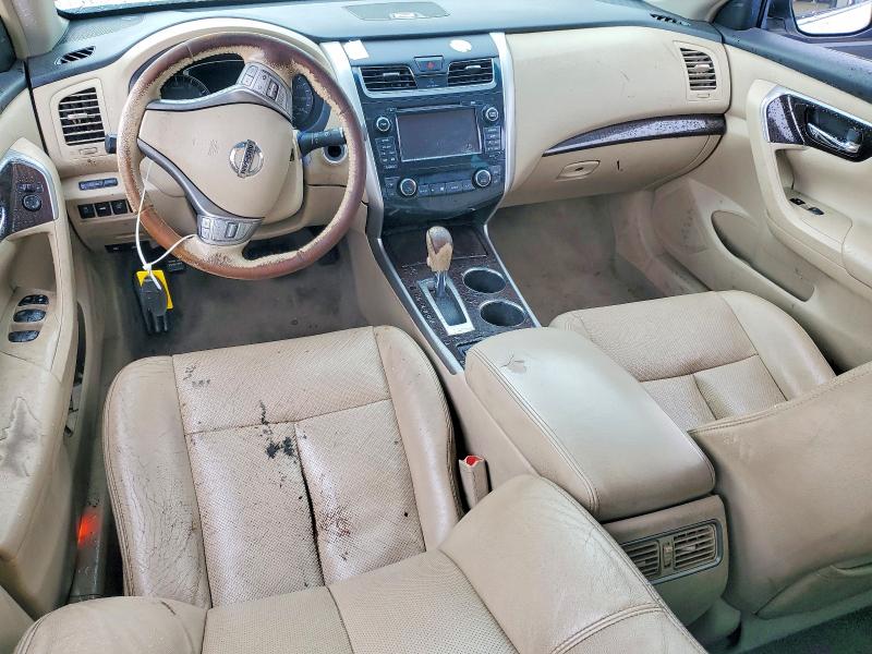 2013 Nissan Altima მანქანა იყიდება აუქციონზე, vin: 1N4AL3AP8DN475550, აუქციონის ნომერი: 54655646
