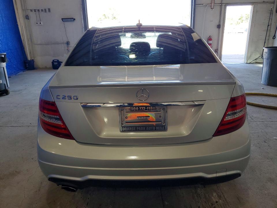 Aukcja sprzedaży 2012 Mercedes-benz C, vin: WDDGF4HB0CR218665, numer aukcji: 52855306