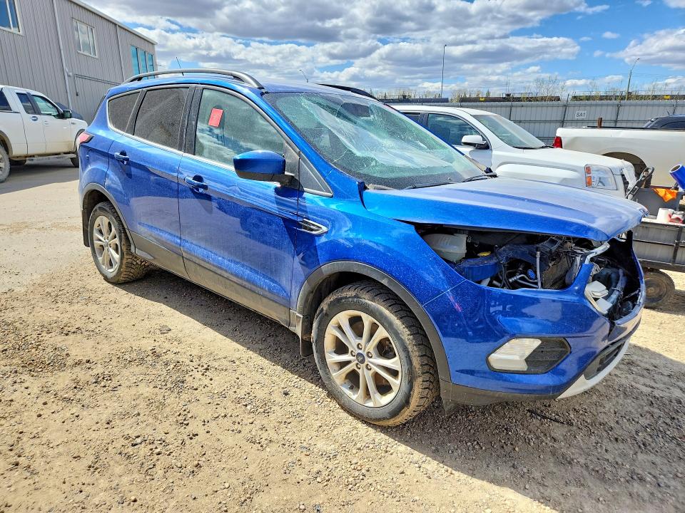 Продажа на аукционе авто 2018 Ford Escape, vin: 1FMCU9GD3JUC93400, номер лота: 52140946