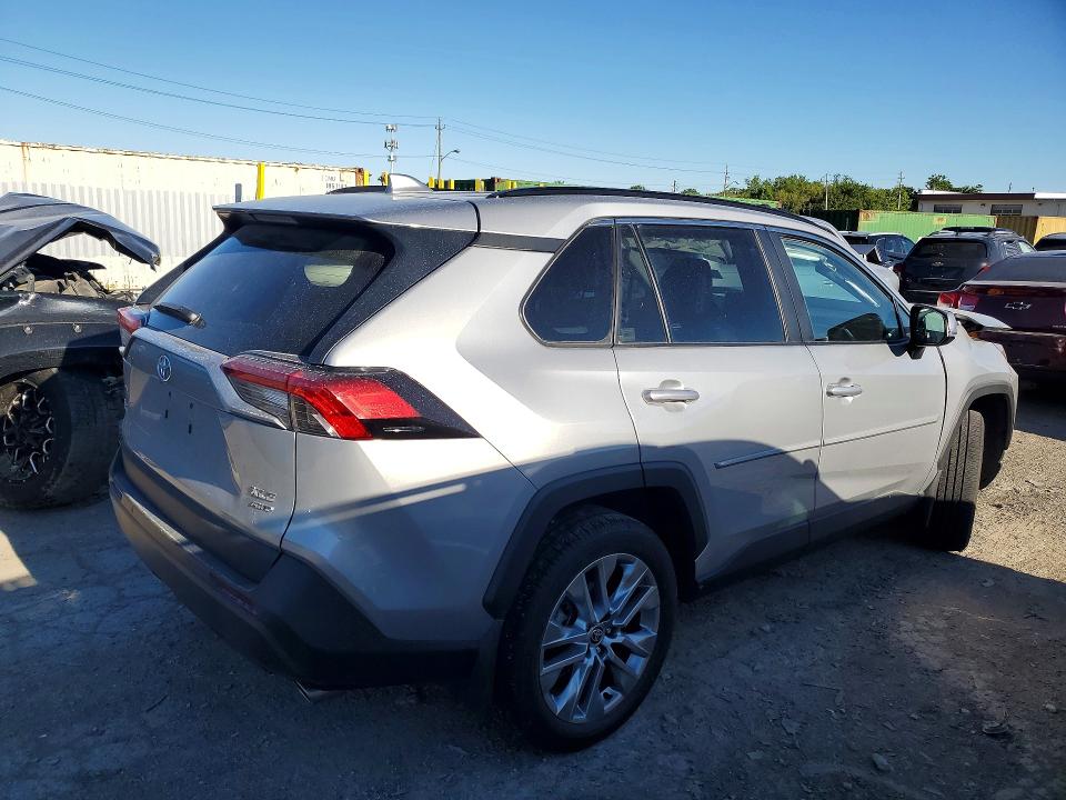 Продаж на аукціоні авто 2022 Toyota Rav4, vin: 2T3A1RFV5NW304873, номер лоту: 53369816