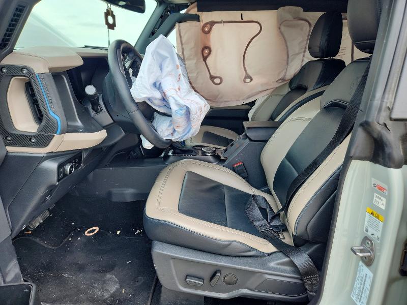 Продажа на аукционе авто 2023 Ford Bronco, vin: 1FMEE5DP9PLA83525, номер лота: 55208436