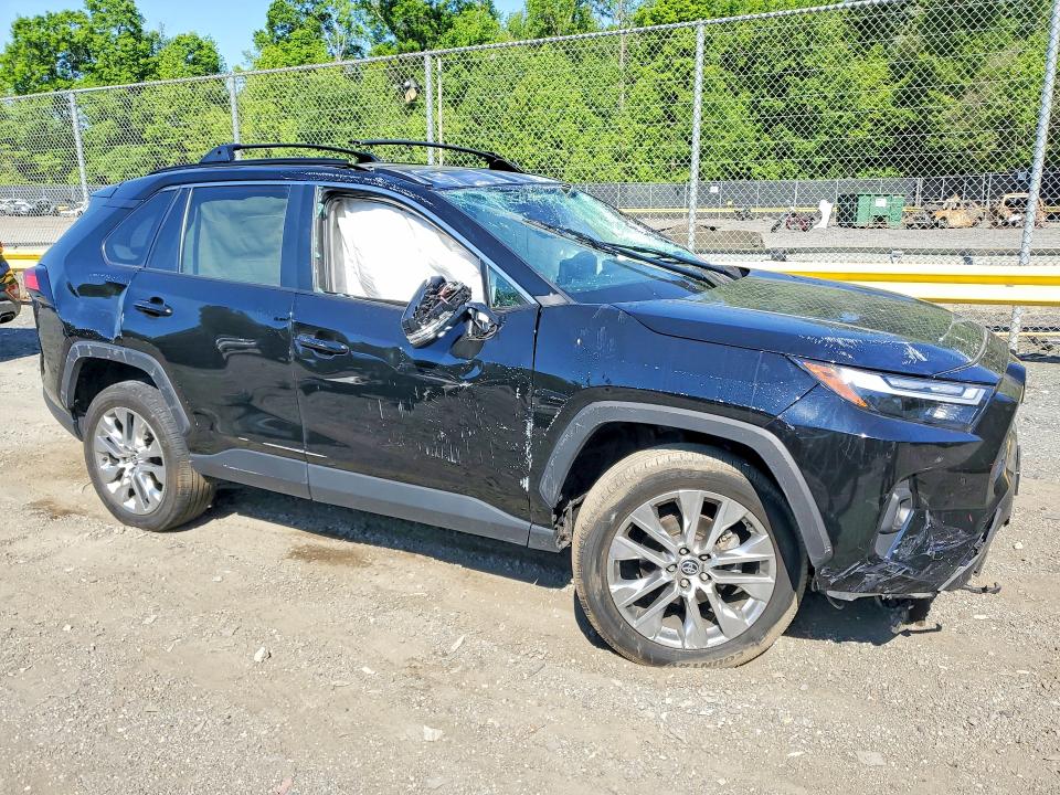 Продажа на аукционе авто 2024 Toyota Rav4, vin: 2T3A1RFV5RC425832, номер лота: 52595556