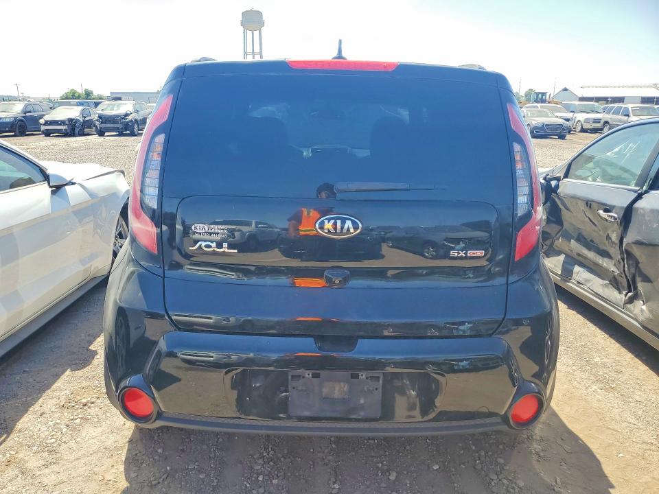 2015 Kia Soul მანქანა იყიდება აუქციონზე, vin: KNDJX3A50F7796261, აუქციონის ნომერი: 53086366