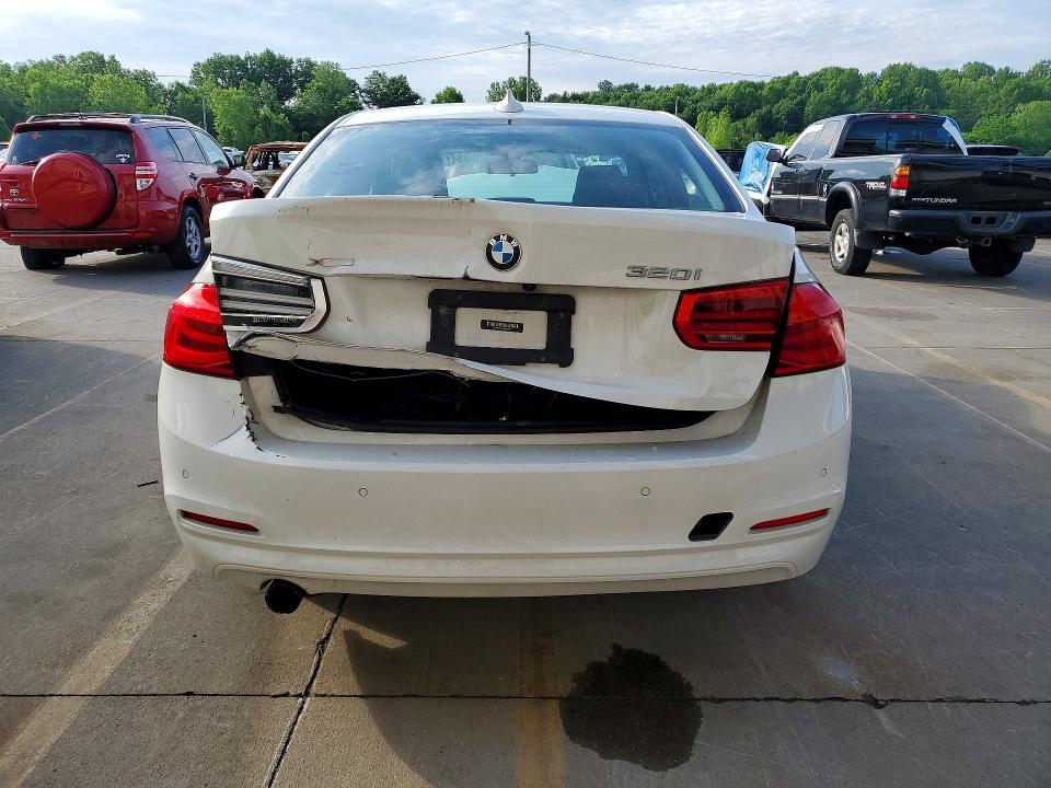 Aukcja sprzedaży 2017 Bmw 320, vin: WBA8A3C34HK692915, numer aukcji: 54172806