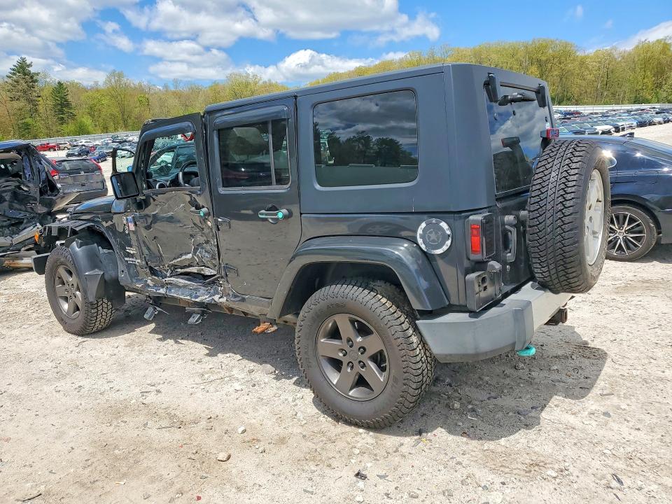 53131186 :رقم المزاد ، 1J4BA5H18AL156331 vin ، 2010 Jeep Wrangler Unlimited مزاد بيع