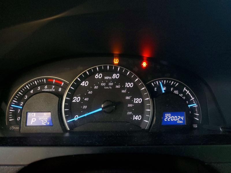 52991736 :رقم المزاد ، 4T1BF1FK1EU423879 vin ، 2014 Toyota Camry مزاد بيع