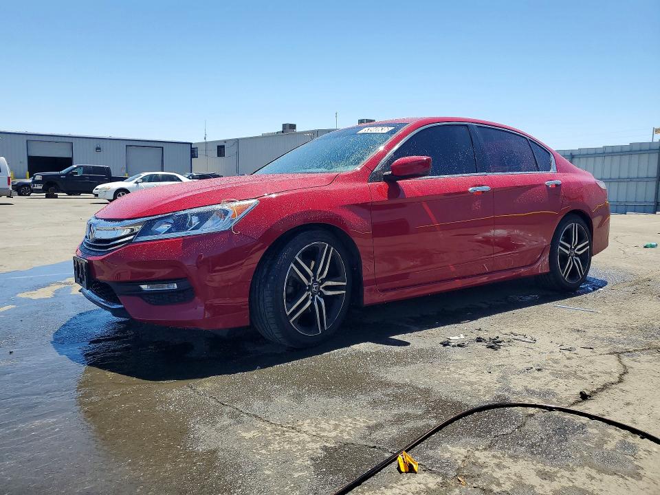 53840636 :رقم المزاد ، 1HGCR2F54HA245313 vin ، 2017 Honda Accord مزاد بيع