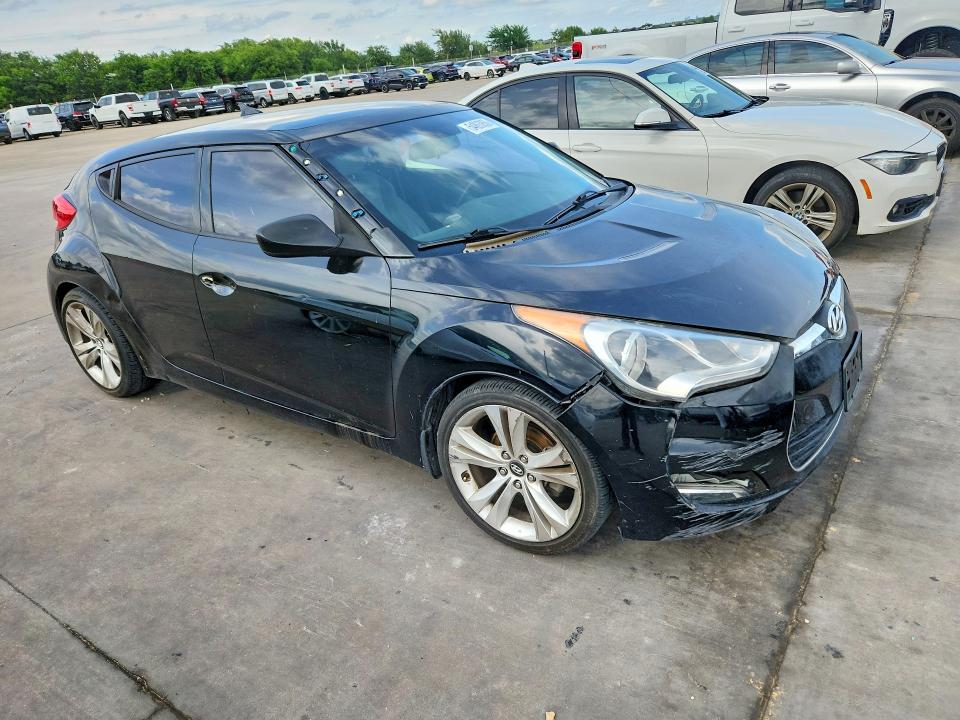2013 Hyundai Veloster მანქანა იყიდება აუქციონზე, vin: KMHTC6AD0DU107262, აუქციონის ნომერი: 54893856