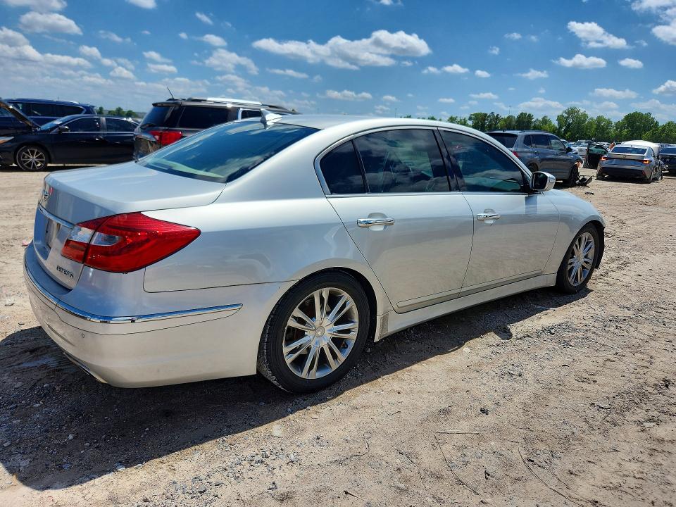 Продажа на аукционе авто 2012 Hyundai Genesis, vin: KMHGC4DD3CU211034, номер лота: 55130116