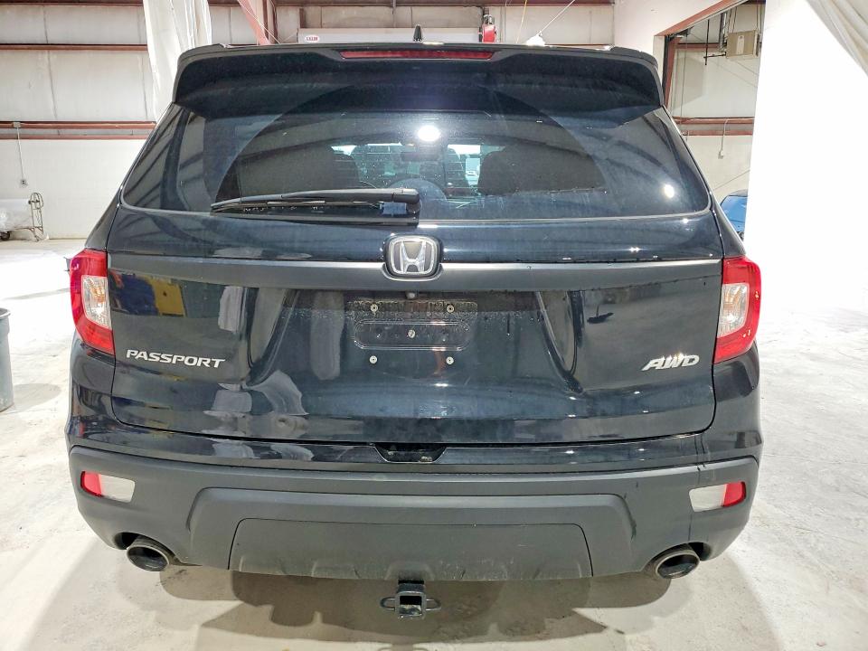 51960656 :رقم المزاد ، 5FNYF8H53MB022632 vin ، 2021 Honda Passport مزاد بيع