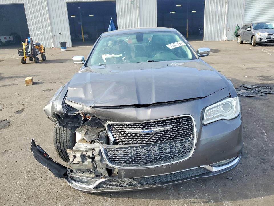 Продажа на аукционе авто 2019 Chrysler 300, vin: 2C3CCAEG9KH693542, номер лота: 52608126