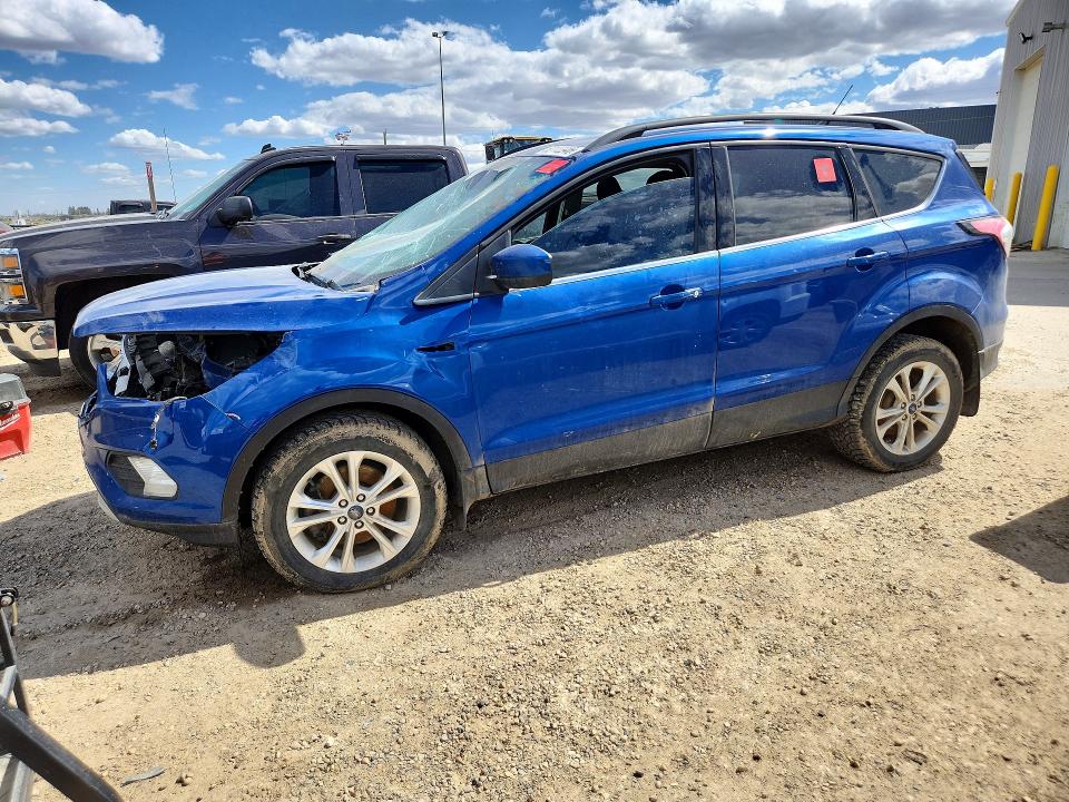 Продажа на аукционе авто 2018 Ford Escape, vin: 1FMCU9GD3JUC93400, номер лота: 52140946