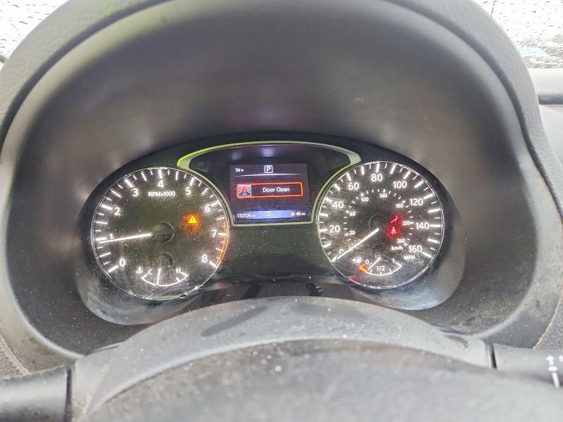 Продаж на аукціоні авто 2018 Nissan Altima, vin: 1N4AL3AP7JC101325, номер лоту: 54393936