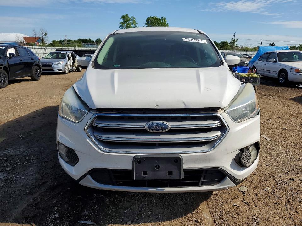 Продажа на аукционе авто 2017 Ford Escape, vin: 1FMCU9GD9HUA98508, номер лота: 55256576
