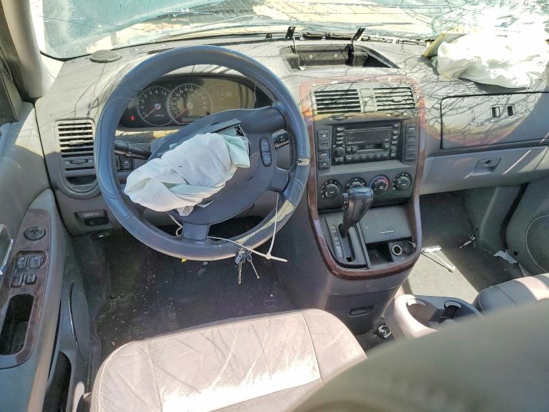 53439976 :رقم المزاد ، KNDUP131836467479 vin ، 2003 Kia Sedona مزاد بيع