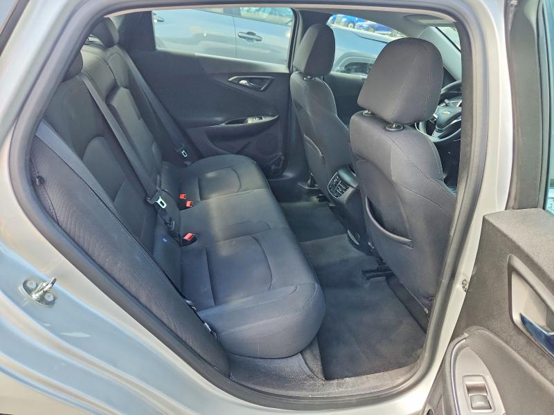 52873856 :رقم المزاد ، 1G1ZD5ST9JF135808 vin ، 2018 Chevrolet Malibu مزاد بيع