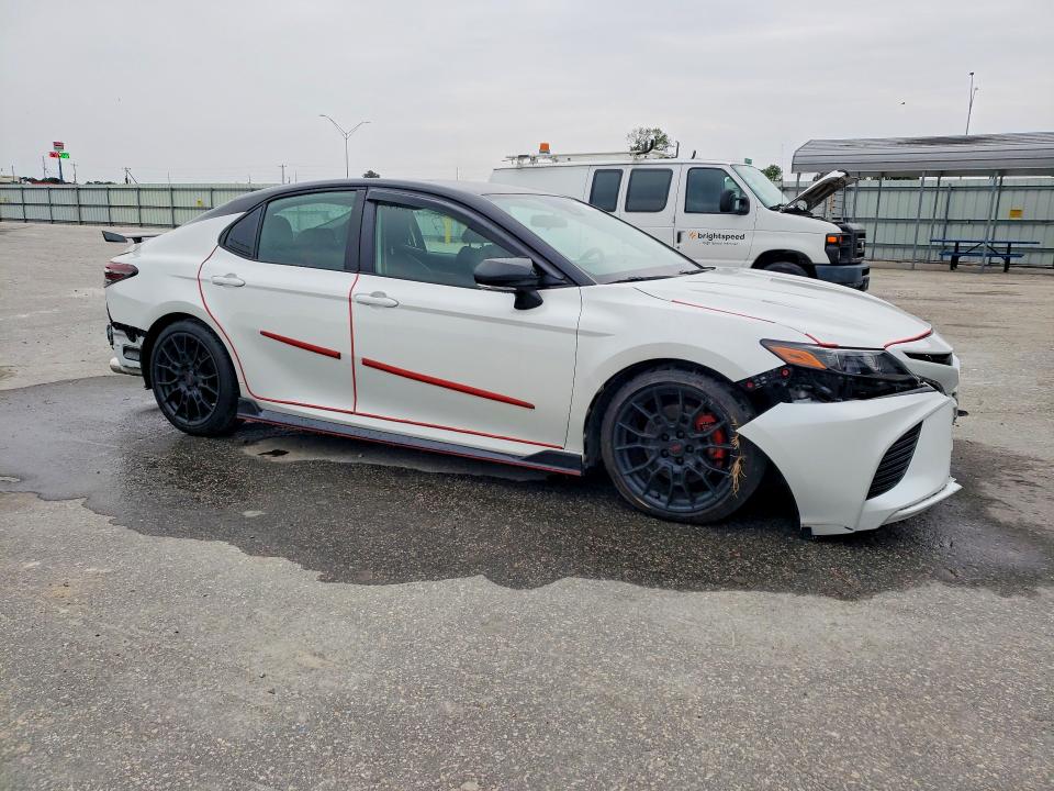2024 Toyota Camry მანქანა იყიდება აუქციონზე, vin: 4T1KZ1AK9RU100040, აუქციონის ნომერი: 52484536