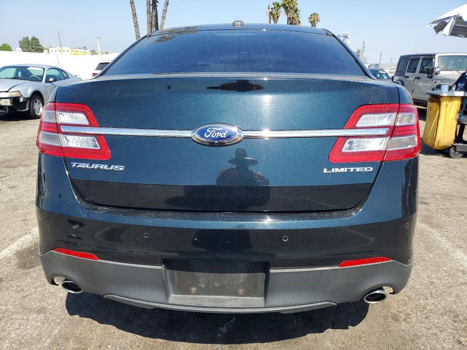 2015 Ford Taurus მანქანა იყიდება აუქციონზე, vin: 1FAHP2F84FG110286, აუქციონის ნომერი: 53126956