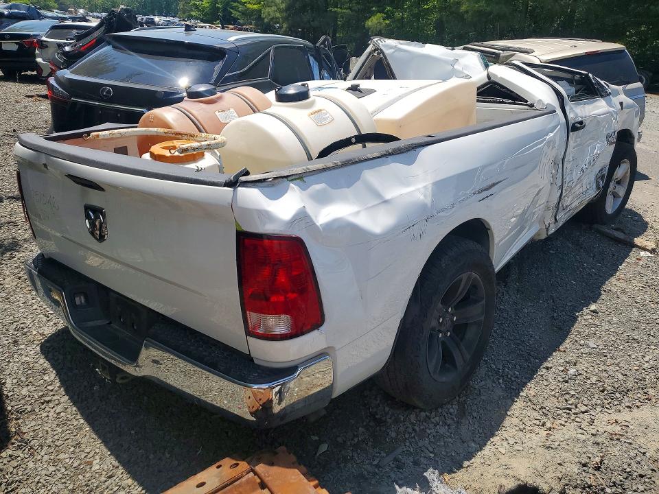 Продажа на аукционе авто 2021 Ram 1500 Classic, vin: 3C6JR6DG8MG663717, номер лота: 52372096