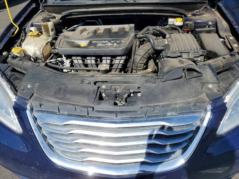 55418406 :رقم المزاد ، 1C3CCBBB1DN542915 vin ، 2013 Chrysler 200 مزاد بيع