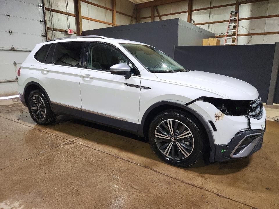 2024 Volkswagen Tiguan მანქანა იყიდება აუქციონზე, vin: 3VV2B7AXXRM201780, აუქციონის ნომერი: 53510646