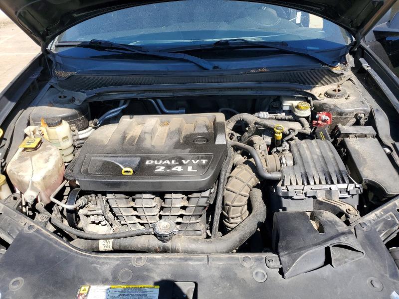 52814376 :رقم المزاد ، 1C3CDZAB7DN644517 vin ، 2013 Dodge Avenger مزاد بيع