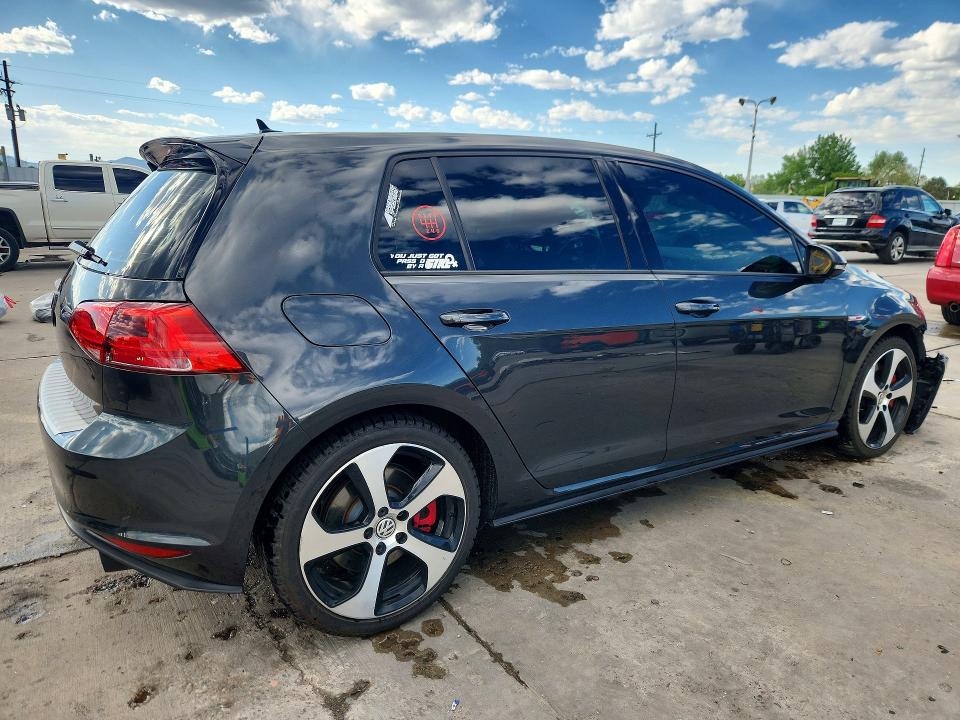53437956 :رقم المزاد ، 3VW547AU7HM026010 vin ، 2017 Volkswagen Gti مزاد بيع