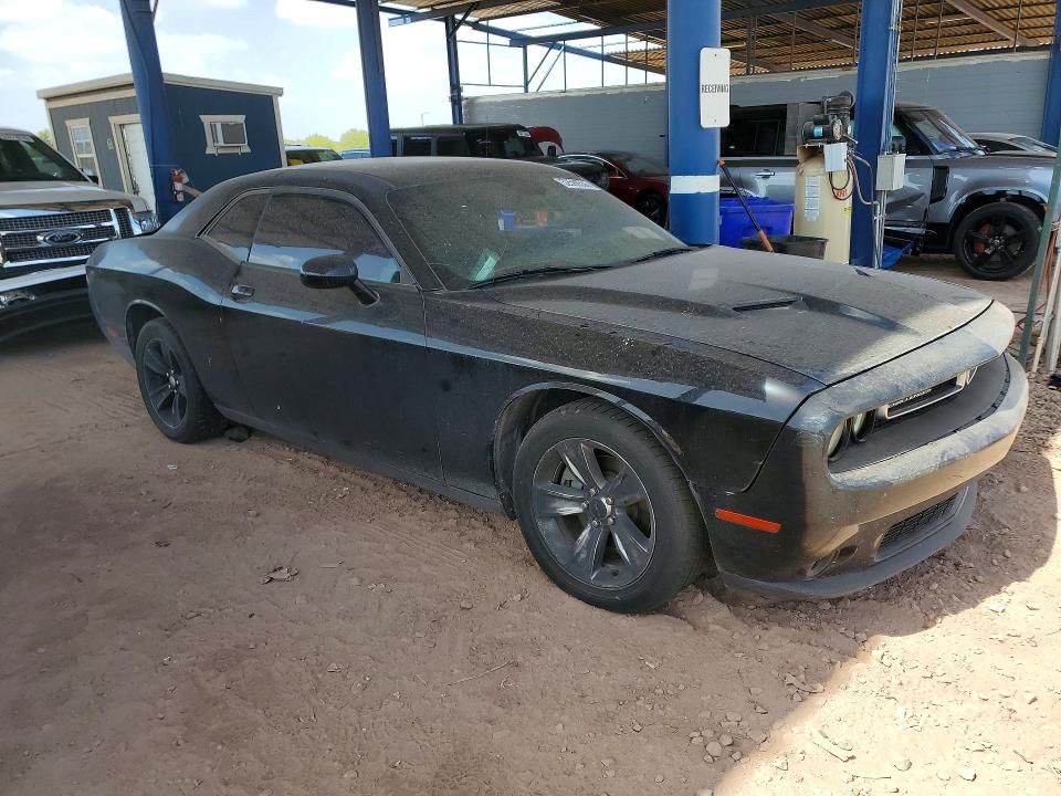 52598536 :رقم المزاد ، 2C3CDZAGXHH548908 vin ، 2017 Dodge Challenger مزاد بيع