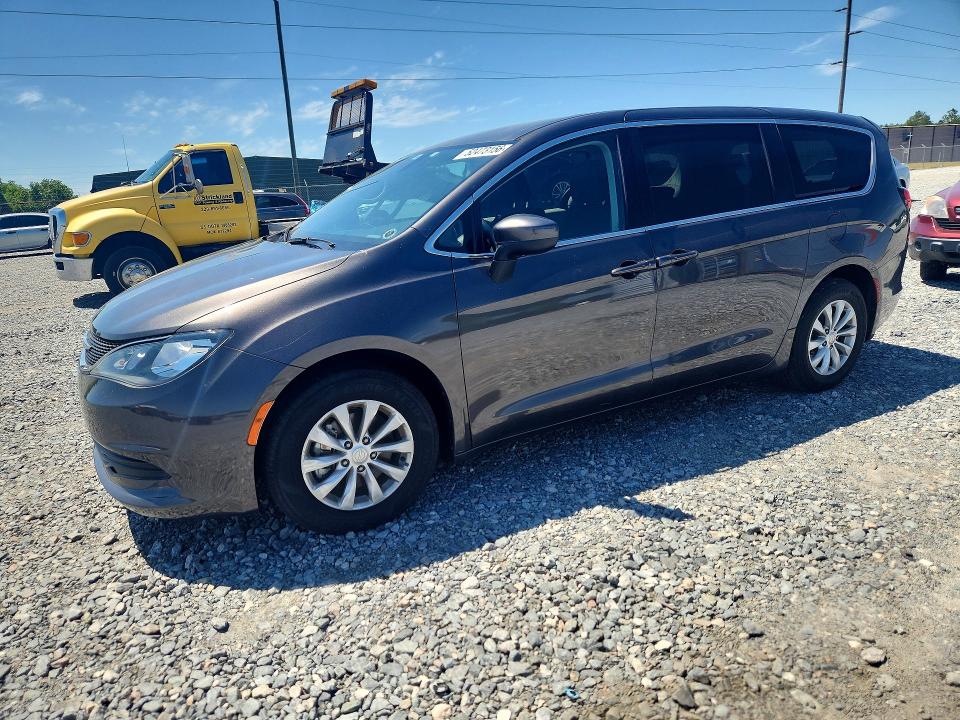52473156 :رقم المزاد ، 2C4RC1DGXHR577244 vin ، 2017 Chrysler Pacifica مزاد بيع