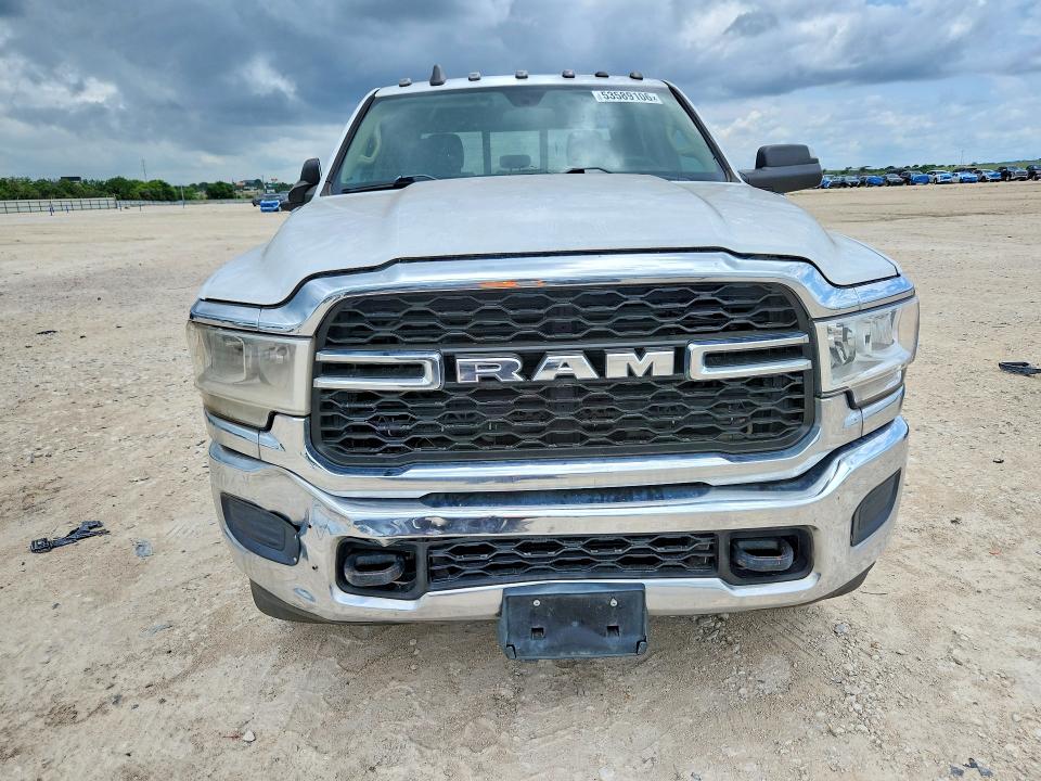 53589106 :رقم المزاد ، 3C63R3GL6LG153882 vin ، 2020 Ram 3500 مزاد بيع