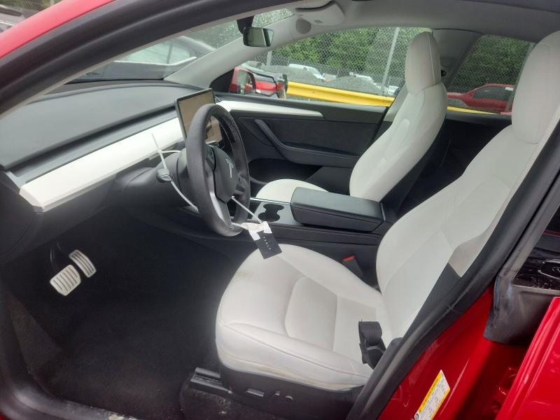 54517316 :رقم المزاد ، 7SAYGDEF8NF546365 vin ، 2022 Tesla Model Y مزاد بيع