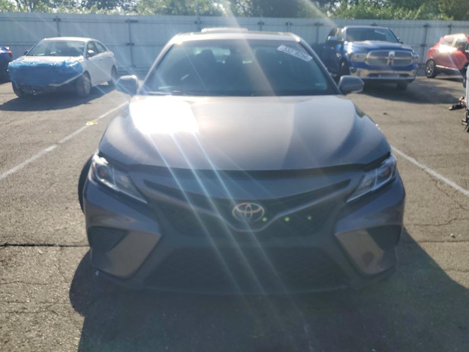 Aukcja sprzedaży 2018 Toyota Camry, vin: 4T1B11HK8JU011917, numer aukcji: 53378256