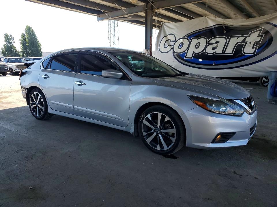 54667946 :رقم المزاد ، 1N4AL3AP9HC255478 vin ، 2017 Nissan Altima مزاد بيع