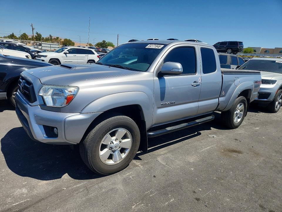 Продажа на аукционе авто 2015 Toyota Tacoma, vin: 5TFTU4GN1FX068849, номер лота: 54171846