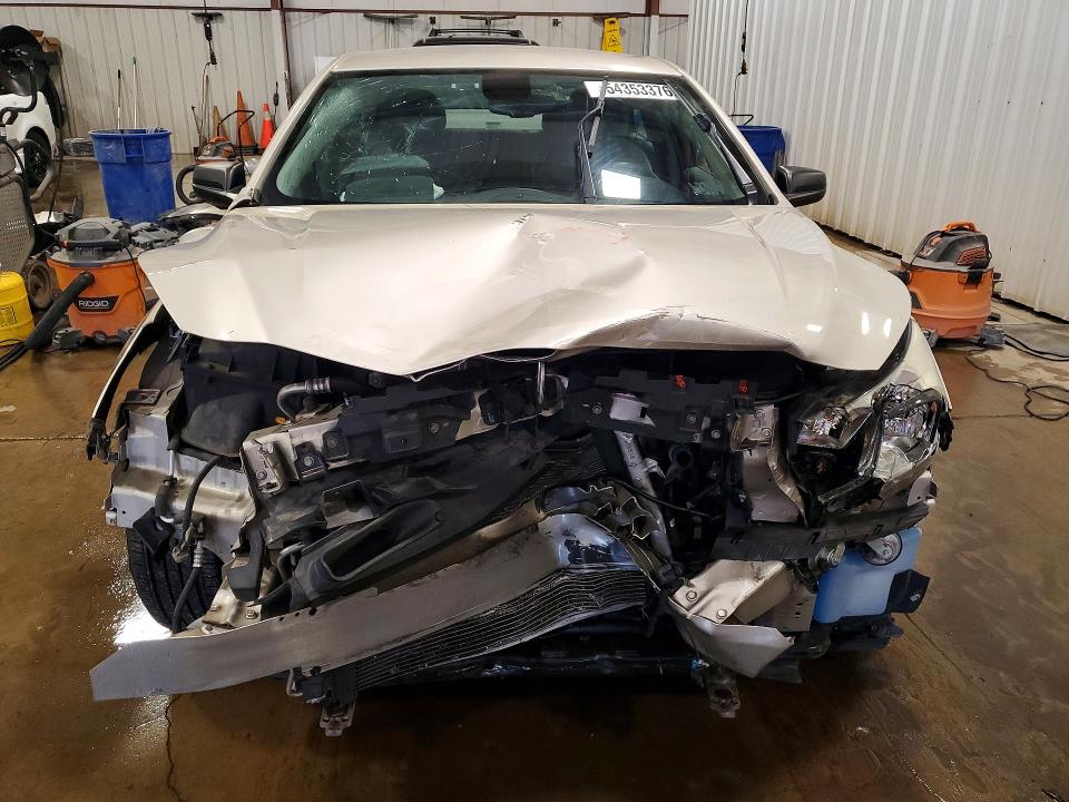 2015 Chevrolet Malibu მანქანა იყიდება აუქციონზე, vin: 1G11B5SL2FF181913, აუქციონის ნომერი: 54353376
