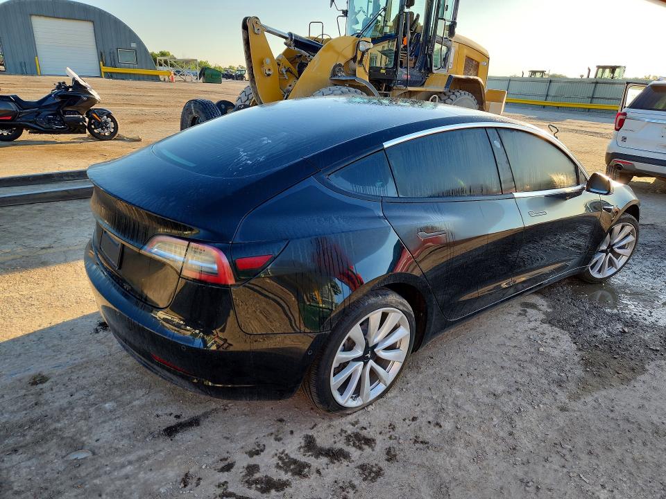 Продажа на аукционе авто 2019 Tesla Model 3, vin: 5YJ3E1EB3KF213950, номер лота: 51997466