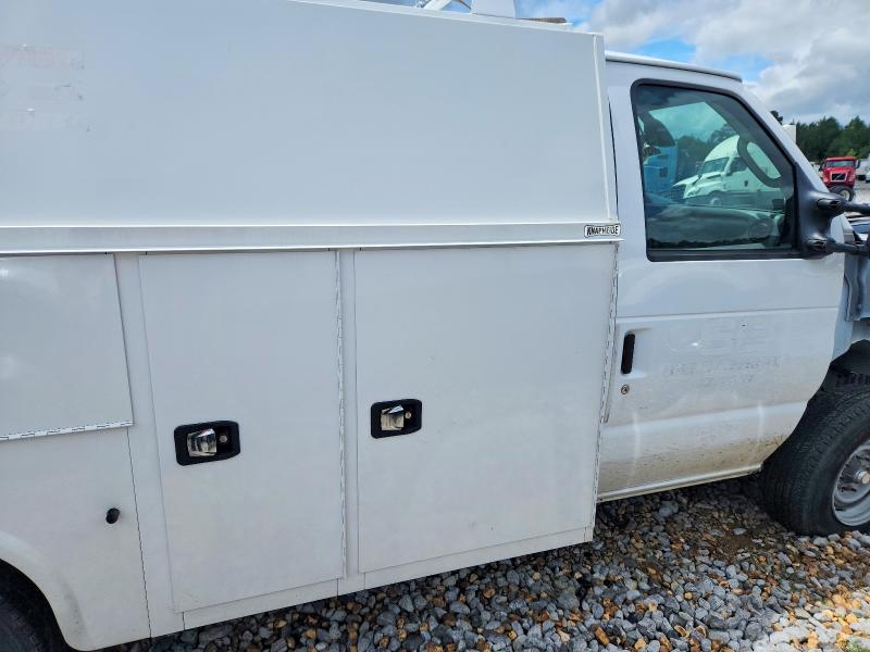 Продажа на аукционе авто 2026 Ford Econoline, vin: 1FDWE3FN4TDD02478, номер лота: 54397516