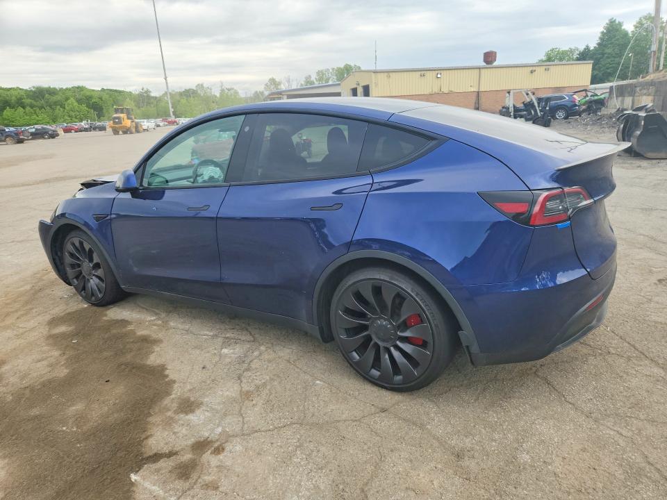 55413806 :رقم المزاد ، 7SAYGDEF8PF709888 vin ، 2023 Tesla Model Y مزاد بيع