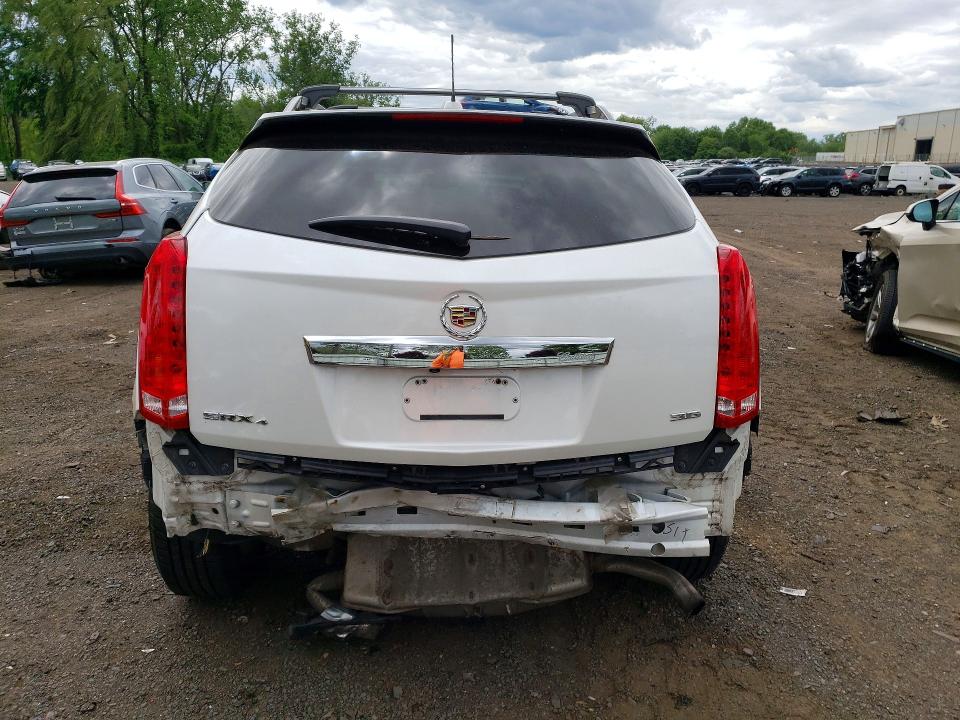 2015 Cadillac Srx მანქანა იყიდება აუქციონზე, vin: 3GYFNEE35FS551306, აუქციონის ნომერი: 54798226