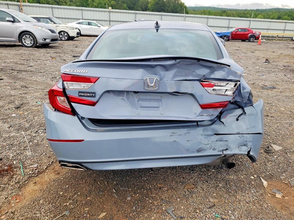 Продаж на аукціоні авто 2022 Honda Accord, vin: 1HGCV1F31NA083916, номер лоту: 54780266