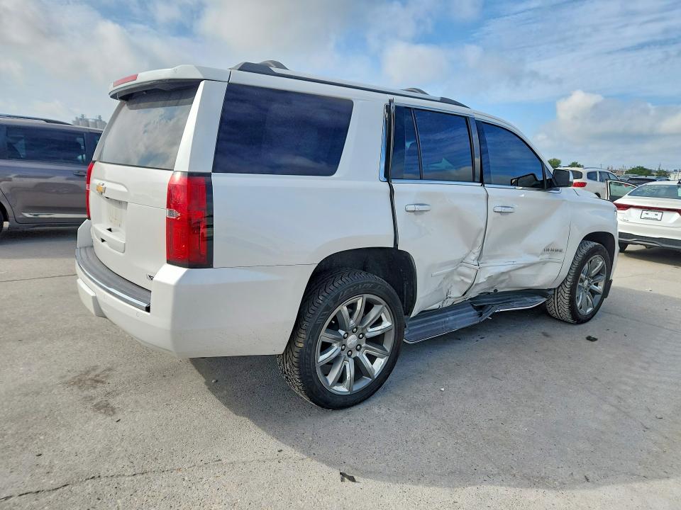 53806446 :رقم المزاد ، 1GNSCCKC7HR351723 vin ، 2017 Chevrolet Tahoe مزاد بيع