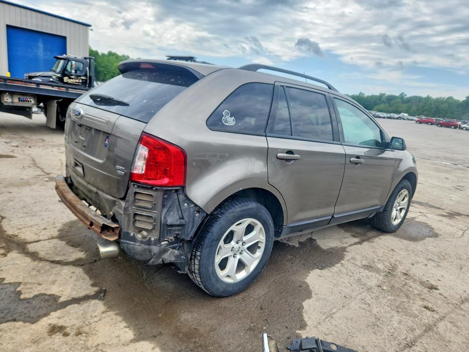 53923626 :رقم المزاد ، 2FMDK4JC4DBC27140 vin ، 2013 Ford Edge مزاد بيع
