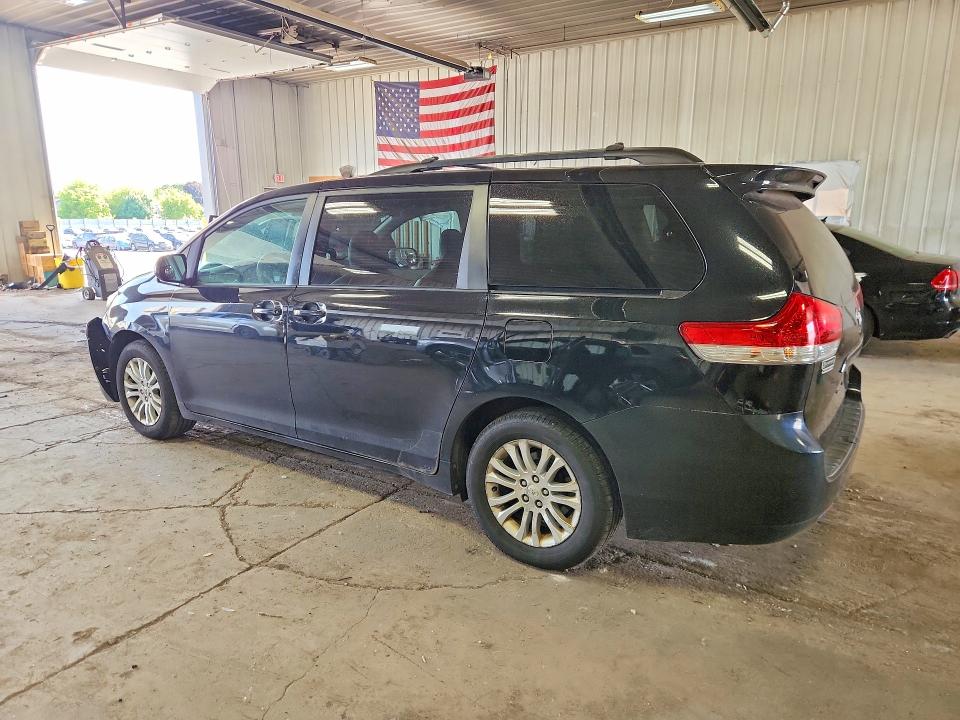 Aukcja sprzedaży 2011 Toyota Sienna, vin: 5TDYK3DC2BS007888, numer aukcji: 55421606