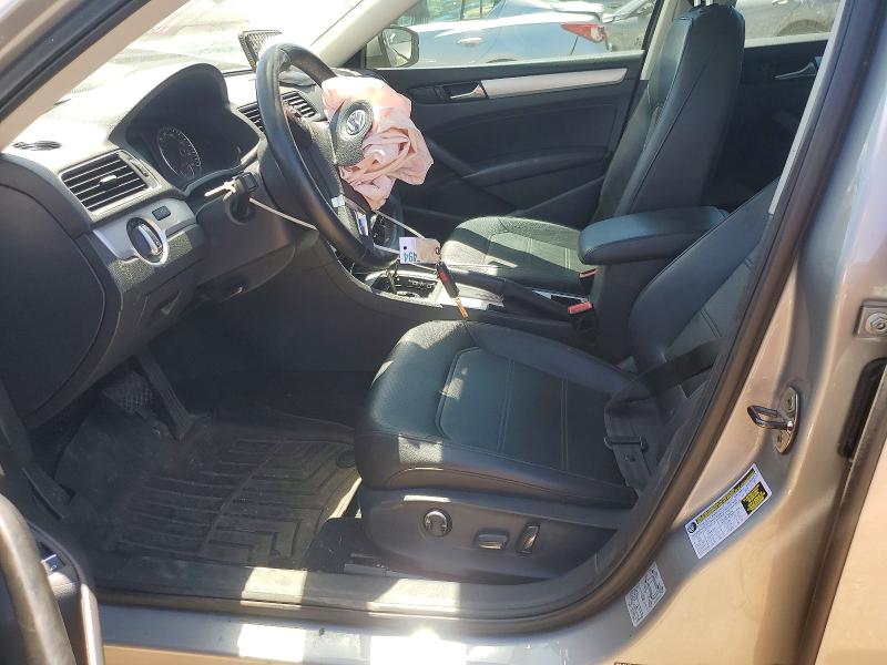 Продажа на аукционе авто 2012 Volkswagen Passat, vin: 1VWBH7A32CC110972, номер лота: 52937276