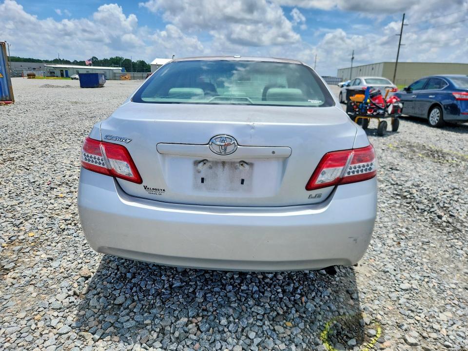 2011 Toyota Camry მანქანა იყიდება აუქციონზე, vin: 4T1BF3EK6BU195239, აუქციონის ნომერი: 54797776