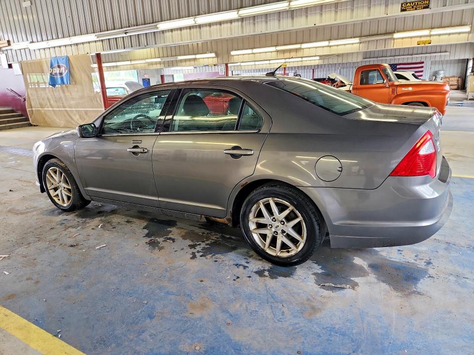 52002436 :رقم المزاد ، 3FAHP0JA4CR110954 vin ، 2012 Ford Fusion مزاد بيع