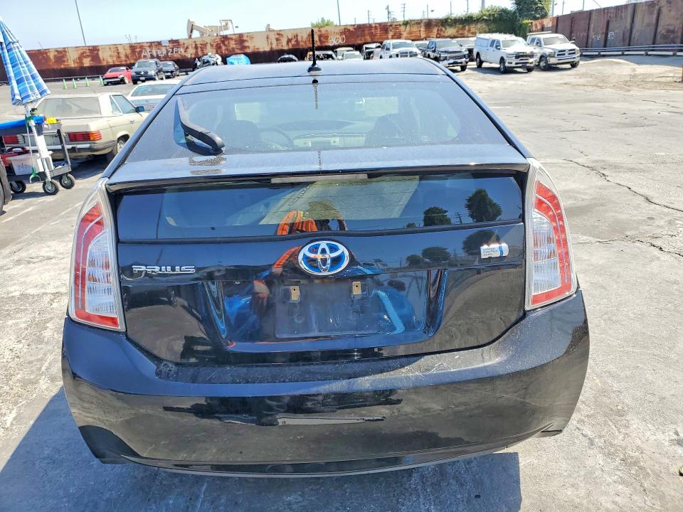 54131256 :رقم المزاد ، JTDKN3DU8F1977432 vin ، 2015 Toyota Prius مزاد بيع