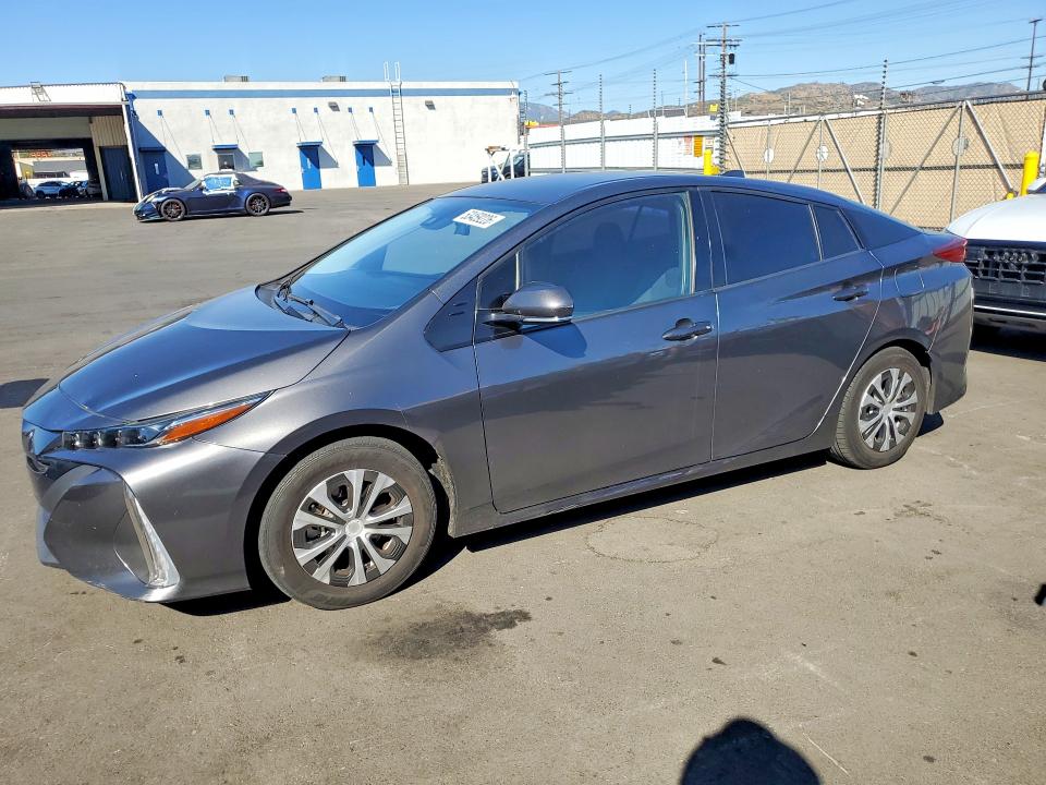 53459226 :رقم المزاد ، JTDKARFP2L3146286 vin ، 2020 Toyota Prius Prime مزاد بيع