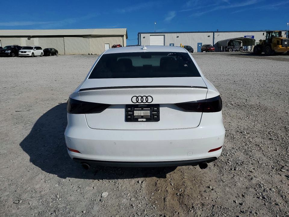 Продаж на аукціоні авто 2016 Audi A3, vin: WAUB8GFF1G1044290, номер лоту: 52087356