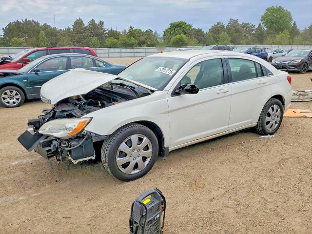 53310616 :رقم المزاد ، 1C3BC4FB9BN522281 vin ، 2011 Chrysler 200 مزاد بيع